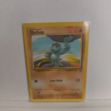 Carta Machop número 78 de 130 disponible en Suecia