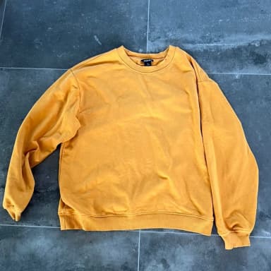Monki gelber Pullover in Größe XS