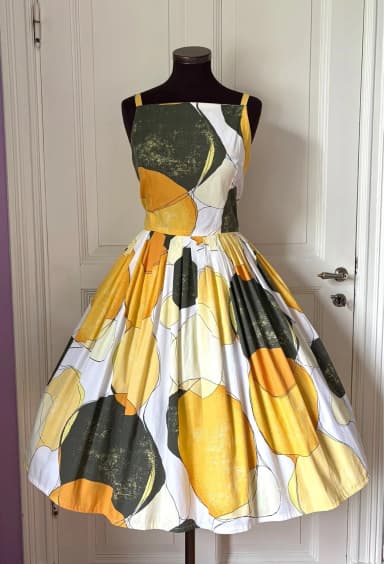 Gelb-weiße Midikleid Größe M/L