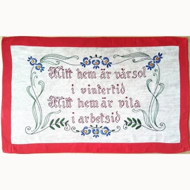 Handbestickte Wanddecke im Jugendstil Vintage