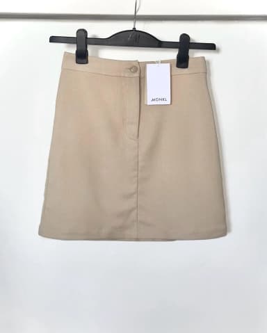 Beiger Minirock Monki XS/34 mit Reißverschluss, neu