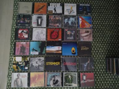 Hieno CD-kokoelma: Metallica, Pearl Jam ja muita