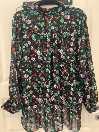 IN WEAR blouse size 40 in good condition