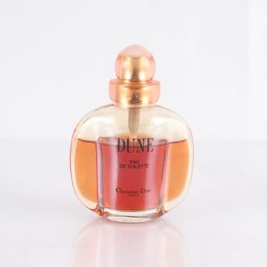 Naisten Edt-, Dune- ja Dior-hajuvesien huutokauppa