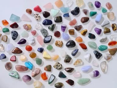 Paquete mixto de 25 piedras pulidas pequeñas sin nombre