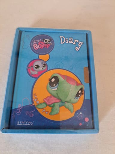 Littlest Pet Shop -päiväkirja huutokaupassa