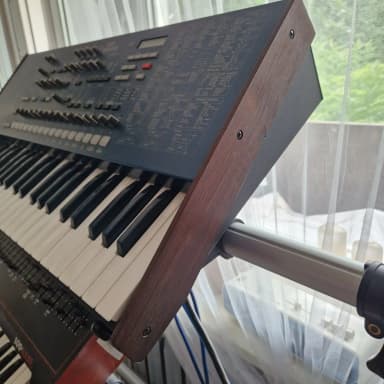 Korg MS2000 Analog-Modellierungssynthesizer in neuwertigem Zustand