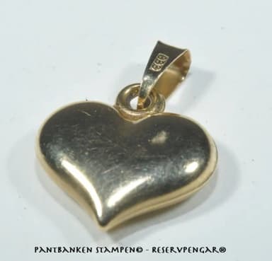 18k kultainen sydänriipus, 1,5x1 cm, 0,7 g, solki takana