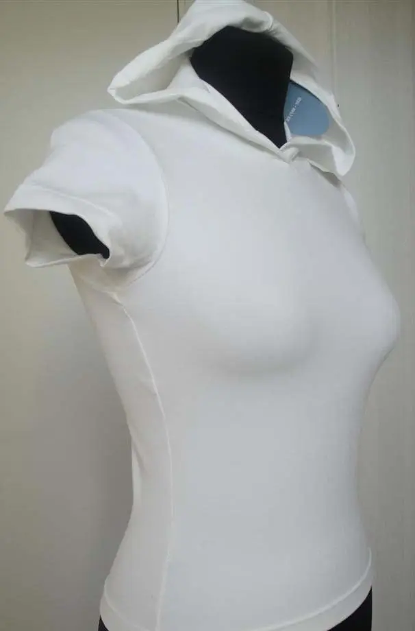 Stylish white hoodie from Rocky, brand new