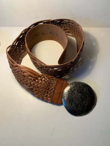 Dark brown braided Saddler belt in excellent condition