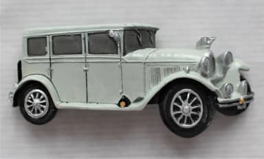 Iso valkoinen retrohenkinen vanhanaikainen auton magneetti