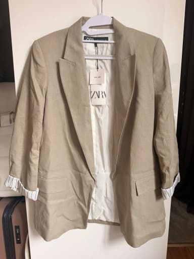 Beige Zara blazer in size S