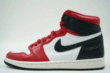 Air Jordan 1 Retro High Satin Snake Chicago Herrenschuhe