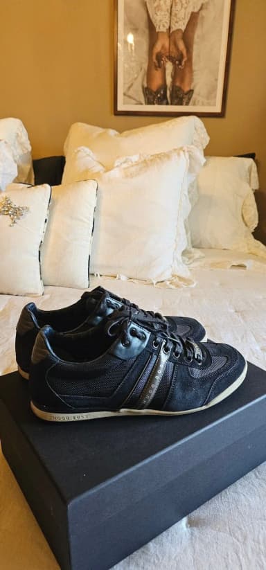 Echte Boss Sneakers Größe 39 in Blau