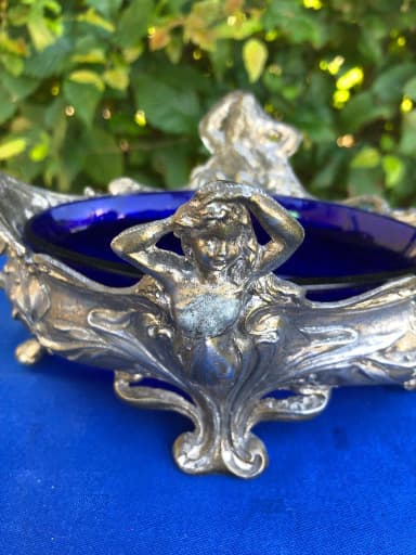 Cuenco Jugend Art Nouveau con inserto ovalado de vidrio azul de principios de 19