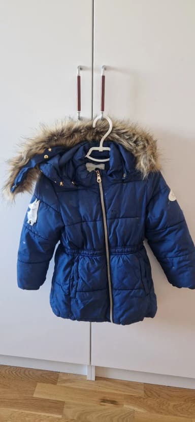 Blaue gesteppte Jacke von Petite chérie im Auktionsverkauf