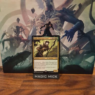 Magic the Gathering Izoni, Thousand-Eyed -kortti mustassa ja vihreässä