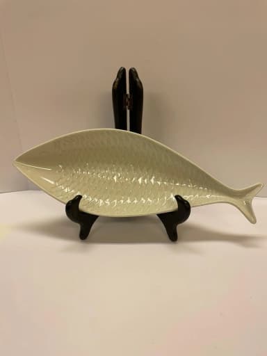 Stig Lindberg weißes 'Fladen' Fischplatte aus den 1970er Jahren von Gustavsberg