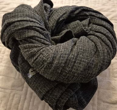 Pantalones gris oscuro marca Shape talla 44, sin usar y modernos