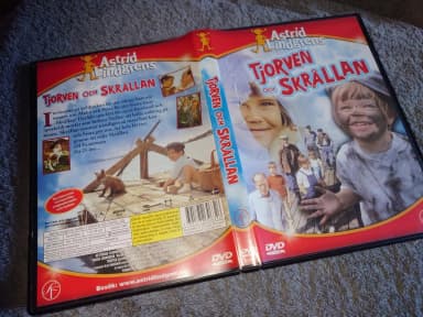 Saltkråkan: Tjorven ja Skrållan Astrid Lindgrenin kirja