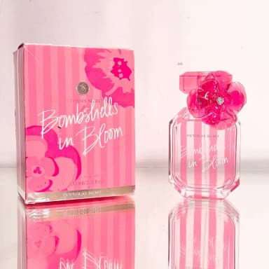 Victoria's Secret Bombshell in Bloom 100 ml Eau de Parfum naisille