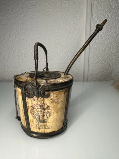 Chinese opium hookah made of bone from 1800-1900s