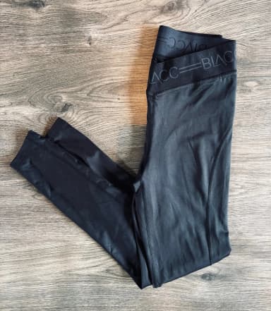Neue schwarze Strumpfhose in Größe S