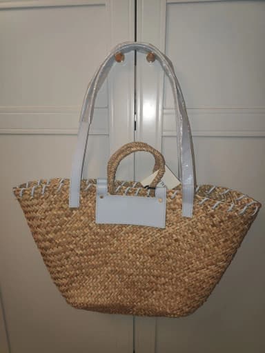New MALINA tote bag with light blue leather details