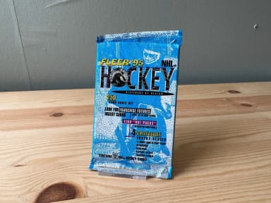 Unopened 1995-1996 Fleer NHL hockey trading cards