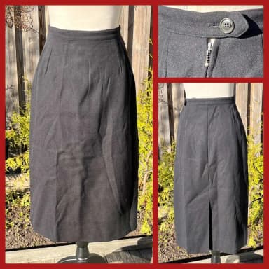 Retro vintage wool skirt from the 40s/50s