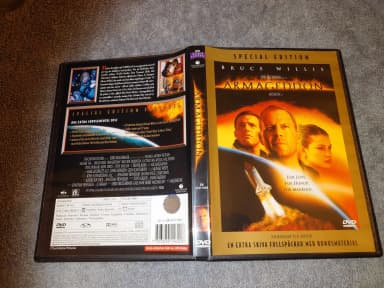 Armageddon 2-levyn elokuva Bruce Willisin ja Ben Affleckin kanssa