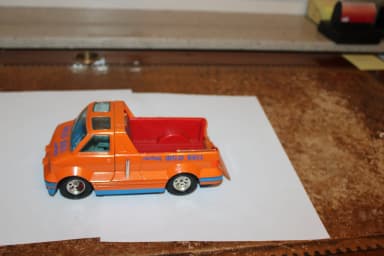 Burago model car Van Surfing Wild Bull collector's item