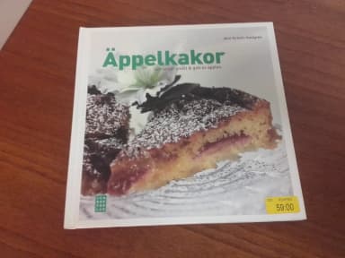 Apfelkuchen und andere Leckereien aus Äpfeln von Ann-Kristin Hallgren