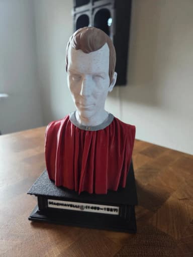 Niccolò Machiavelli speaking bust with over 80 maxims