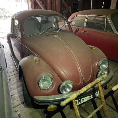 Volkswagen Escarabajo 1500 de 1969 con motor de 32 kW, coche veterano