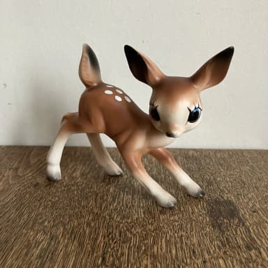 Bambi-keramiikkapatsas 50-/60-luvulta