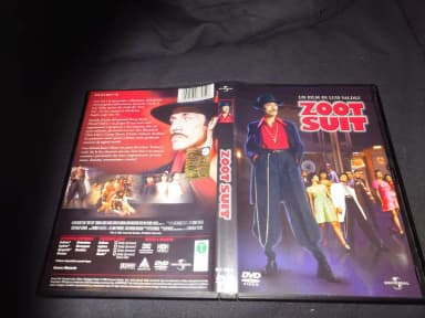 Zoot Suit -musikaali Luis Valdezilta Edward James Olmoksen kanssa