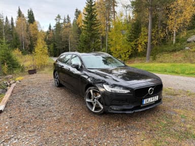 Volvo V90 T5 Bi-Fuel con 254 hp en subasta