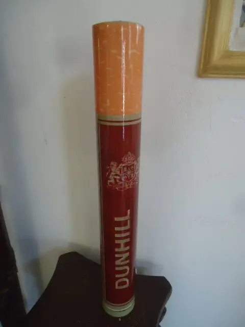 Dunhill-lamppu myynnissä