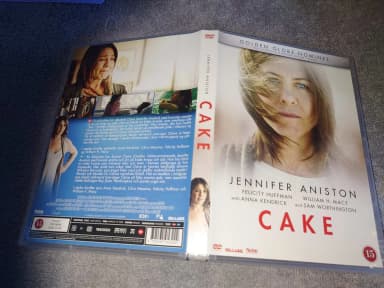 Pastel con diseño de Jennifer Aniston y William H Macy