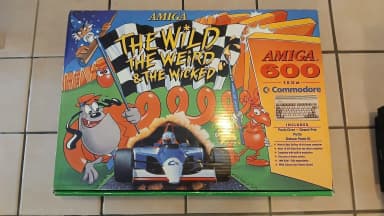 Commodore Amiga 600 Vintage-Computer zu versteigern
