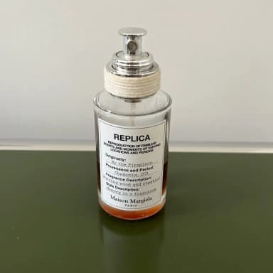 Maison Margiela Replica By the Fireplace Parfum 30ml Flasche